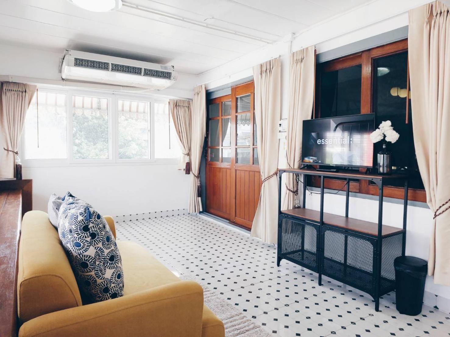 Hostel Hello Sunshine Phra Nakhon Si Ayutthaya Zewnętrze zdjęcie