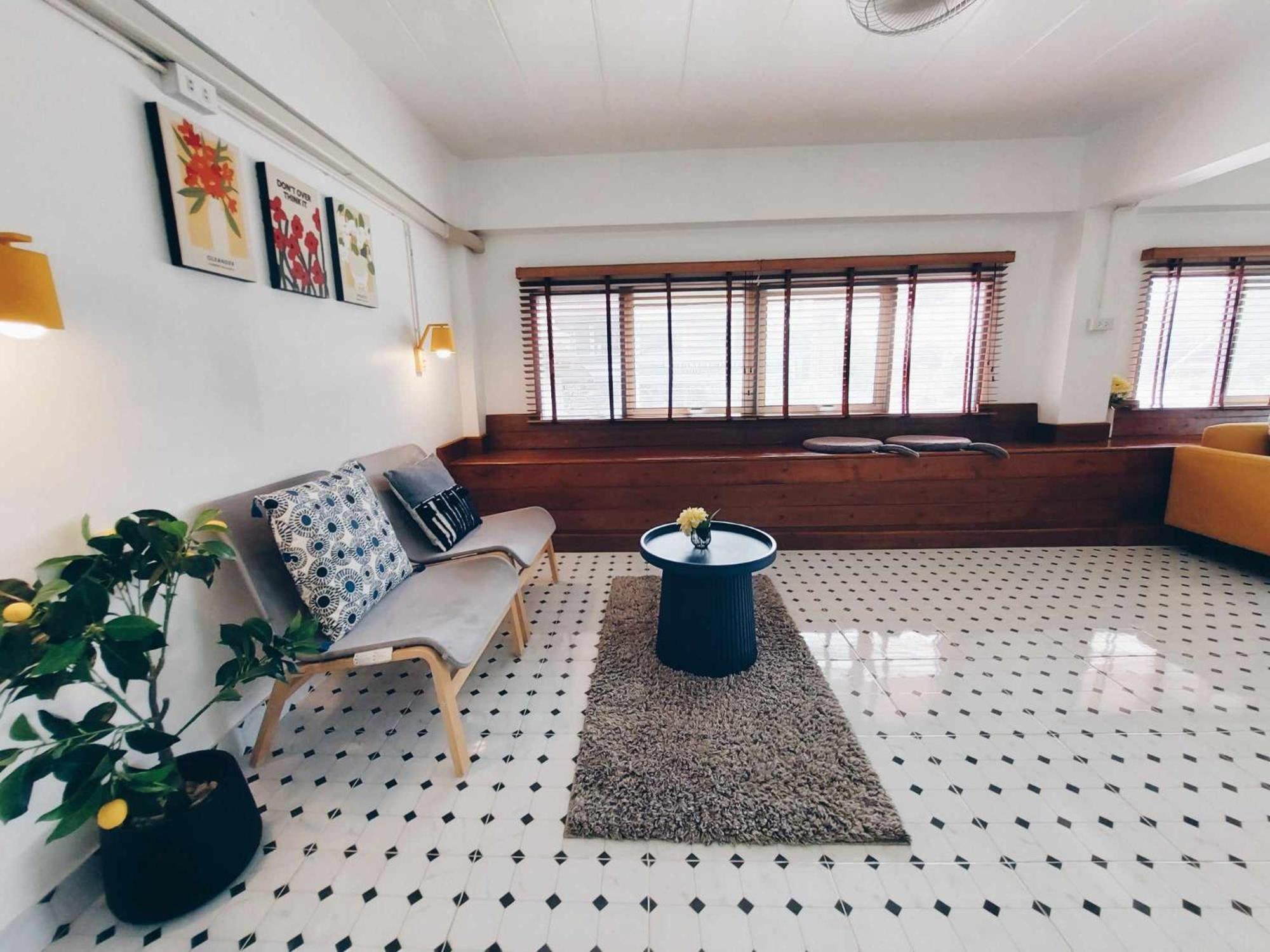 Hostel Hello Sunshine Phra Nakhon Si Ayutthaya Zewnętrze zdjęcie