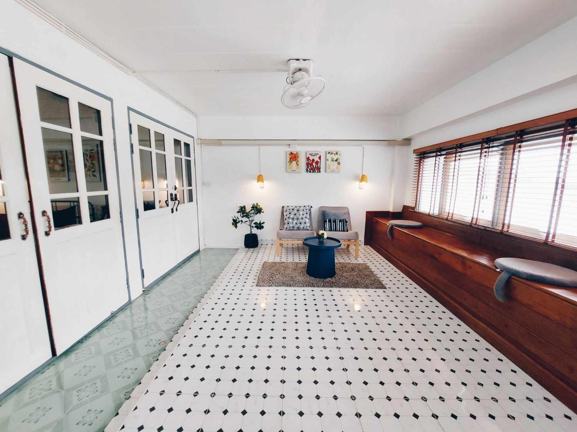 Hostel Hello Sunshine Phra Nakhon Si Ayutthaya Zewnętrze zdjęcie