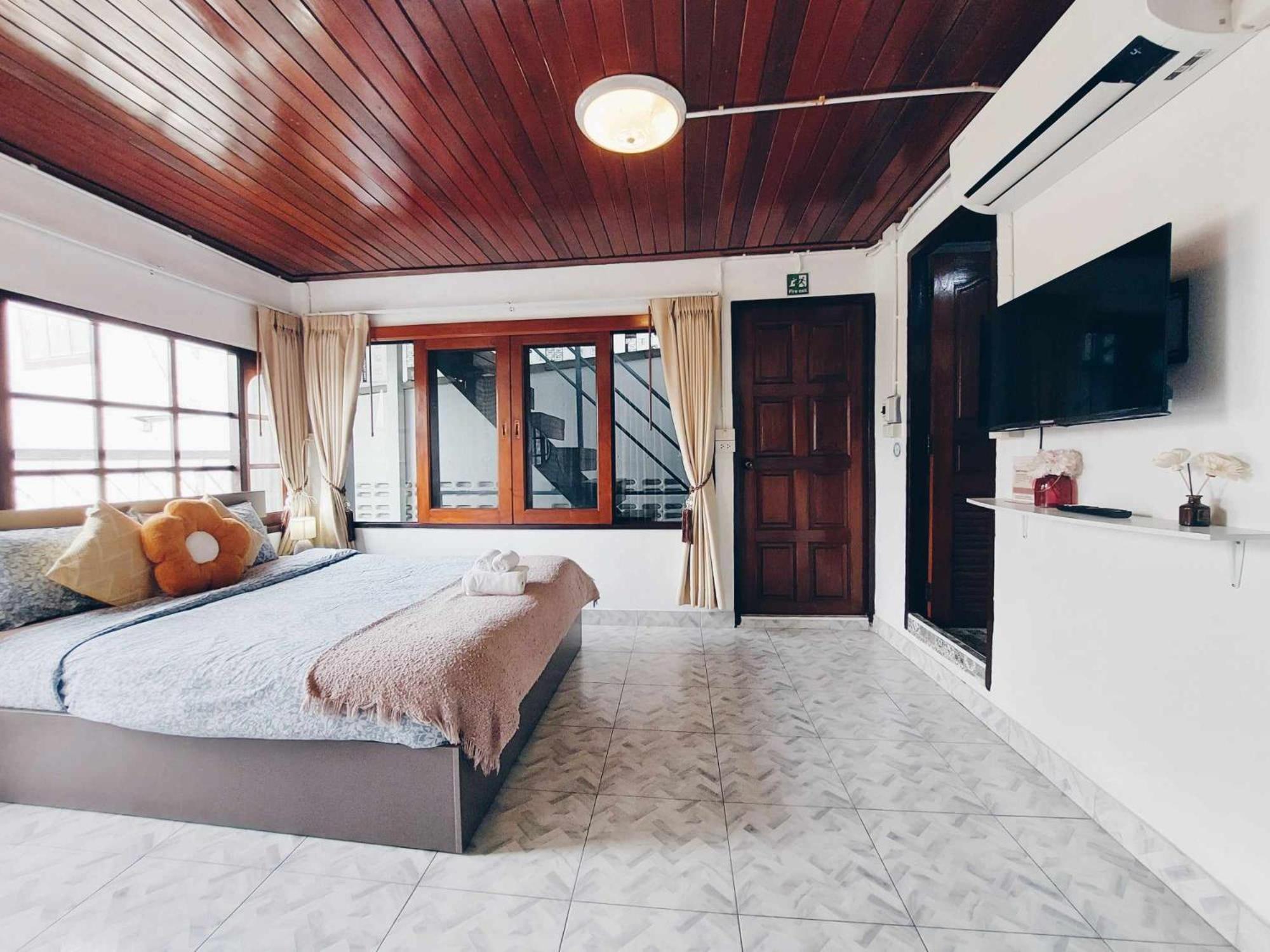 Hostel Hello Sunshine Phra Nakhon Si Ayutthaya Zewnętrze zdjęcie