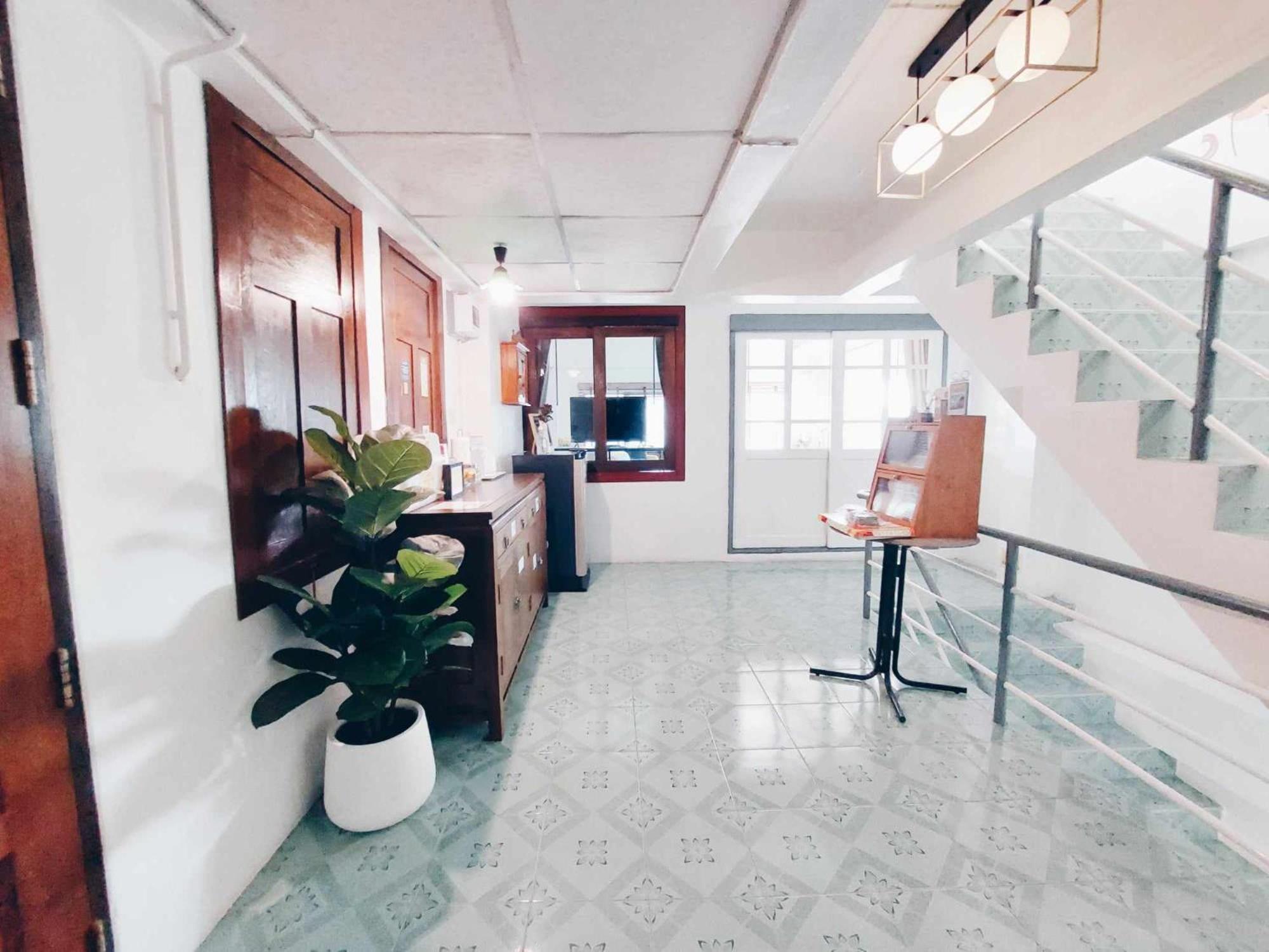 Hostel Hello Sunshine Phra Nakhon Si Ayutthaya Zewnętrze zdjęcie