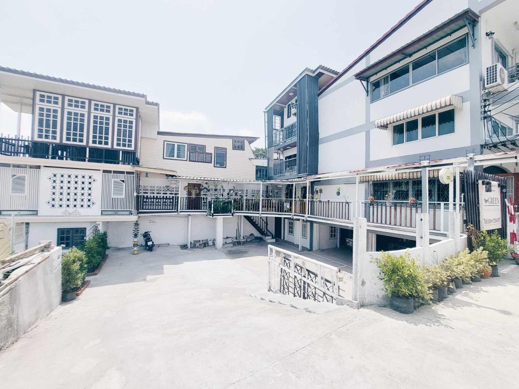 Hostel Hello Sunshine Phra Nakhon Si Ayutthaya Zewnętrze zdjęcie