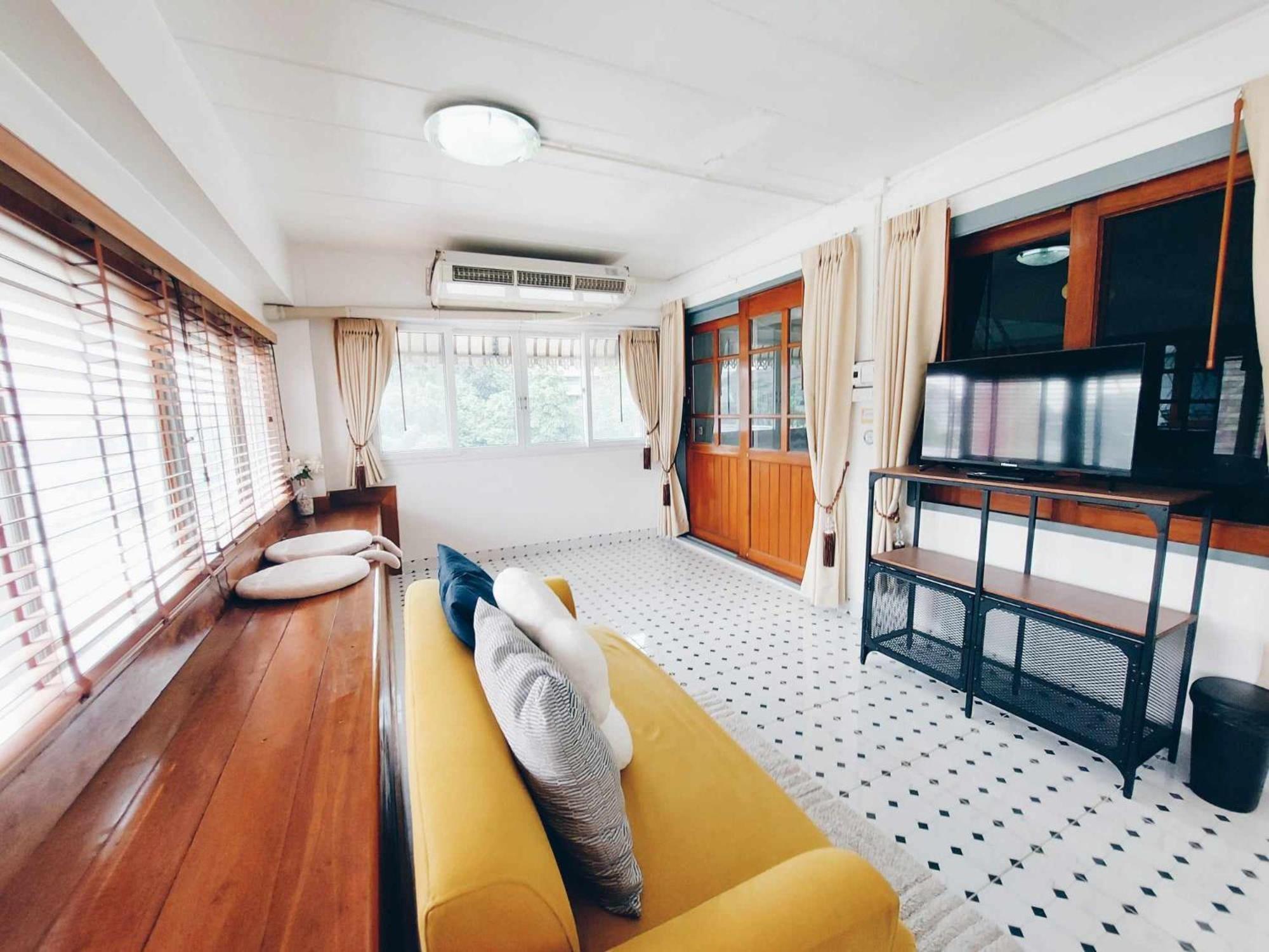 Hostel Hello Sunshine Phra Nakhon Si Ayutthaya Zewnętrze zdjęcie