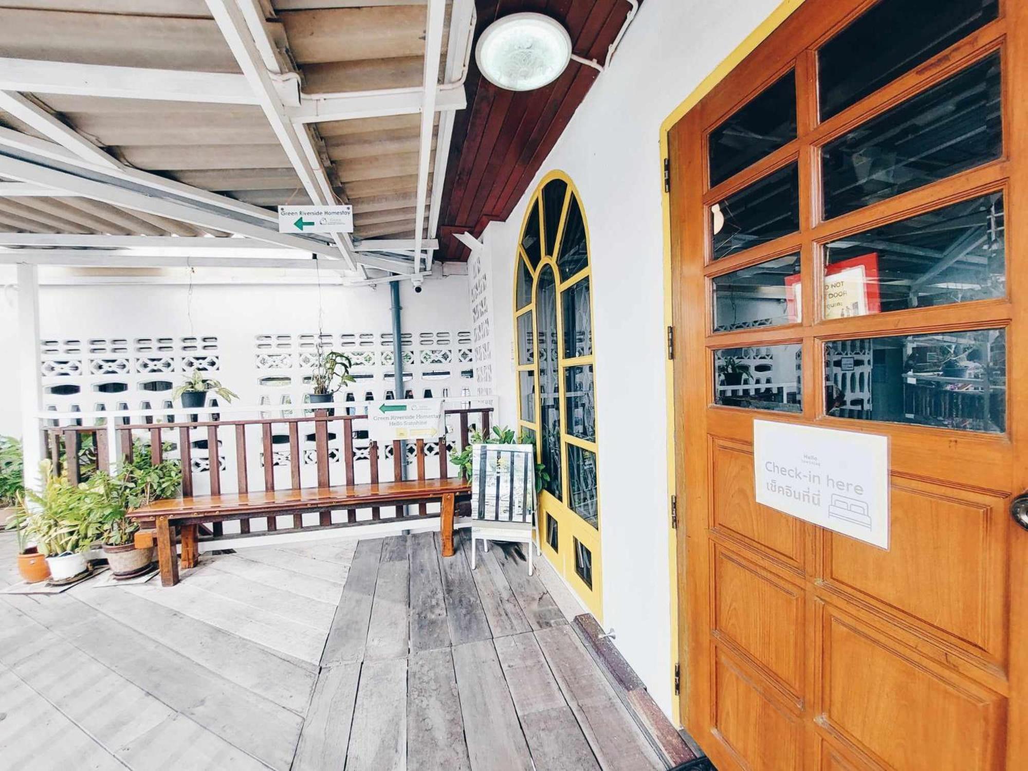 Hostel Hello Sunshine Phra Nakhon Si Ayutthaya Zewnętrze zdjęcie